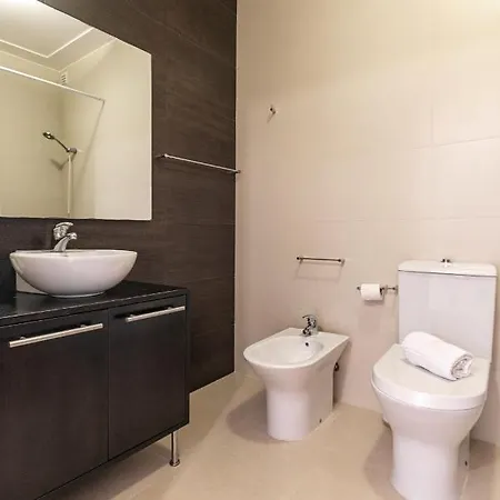 Sunset Retreat * Nazaré